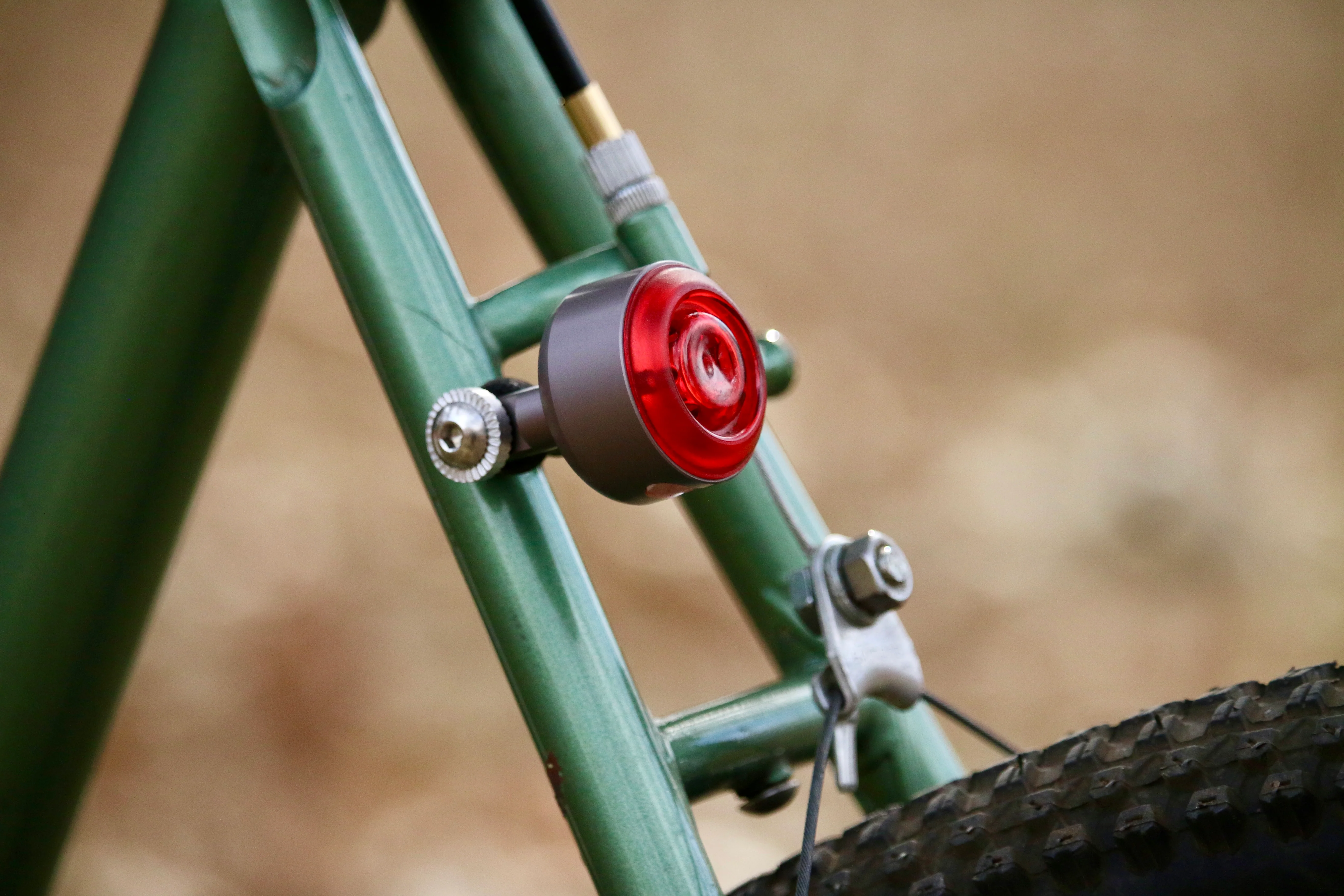 Blue Lug Koma Light Rear - Image 10