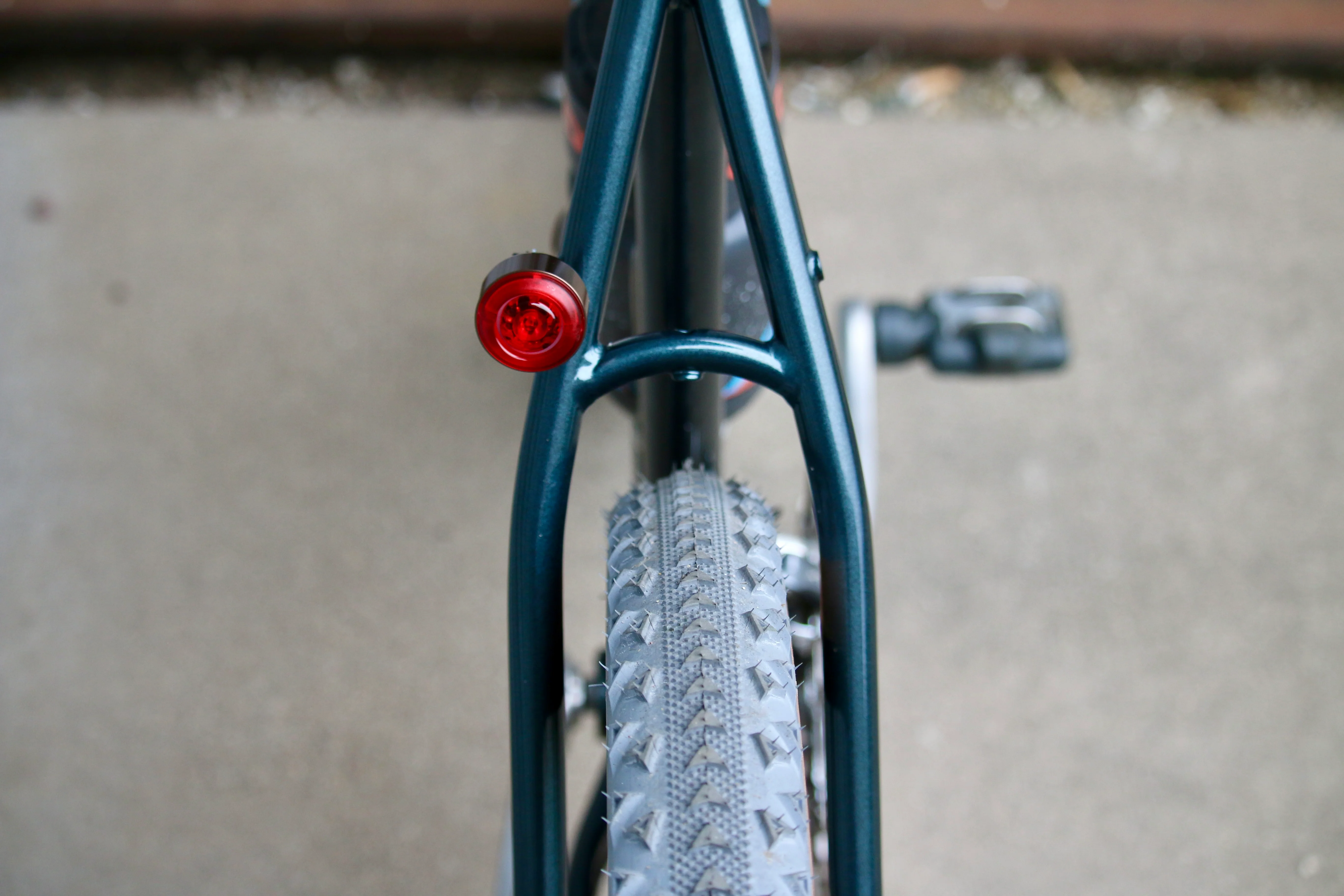 Blue Lug Koma Light Rear - Image 8