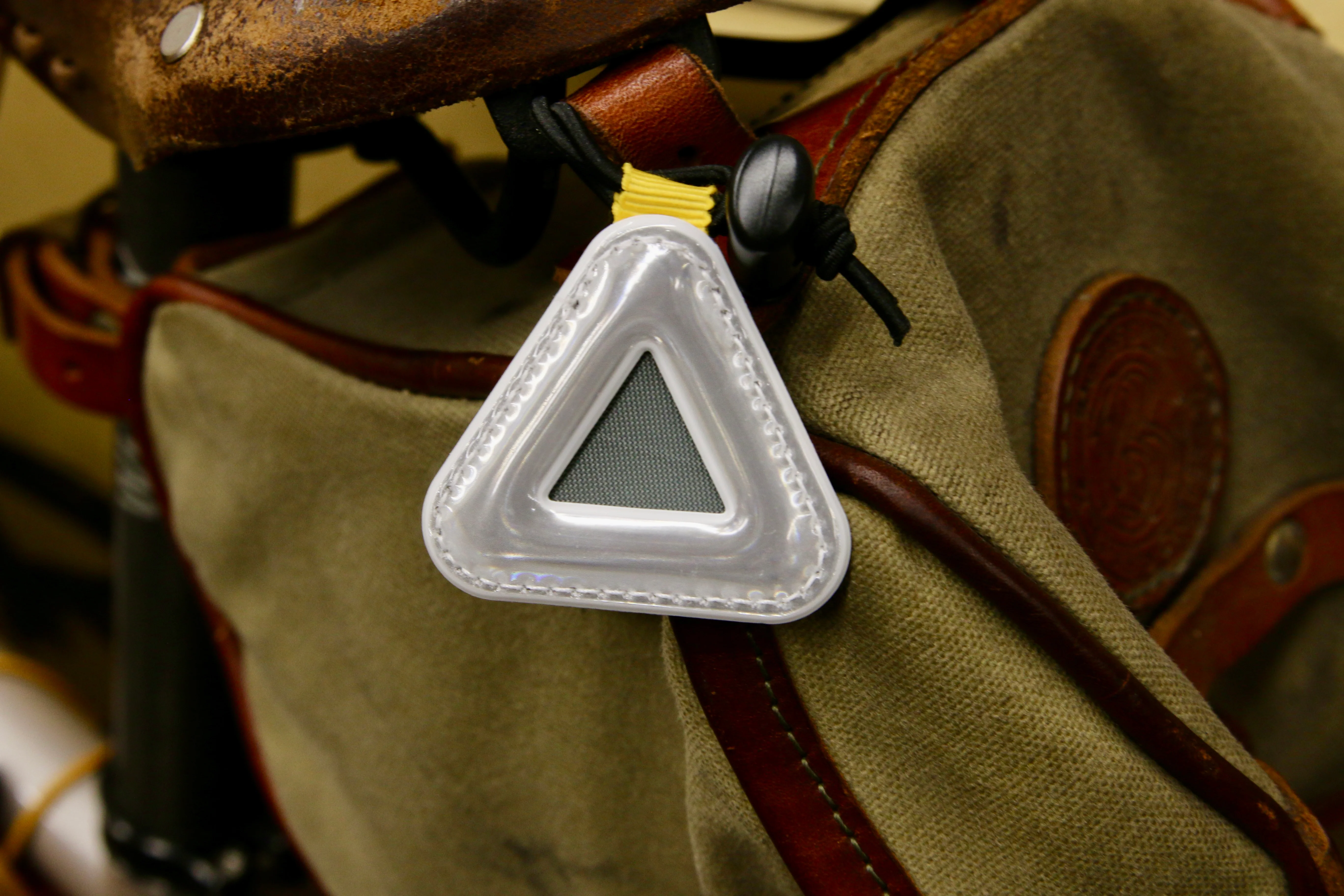 Blue Lug Mini Triangle Reflector - Image 11
