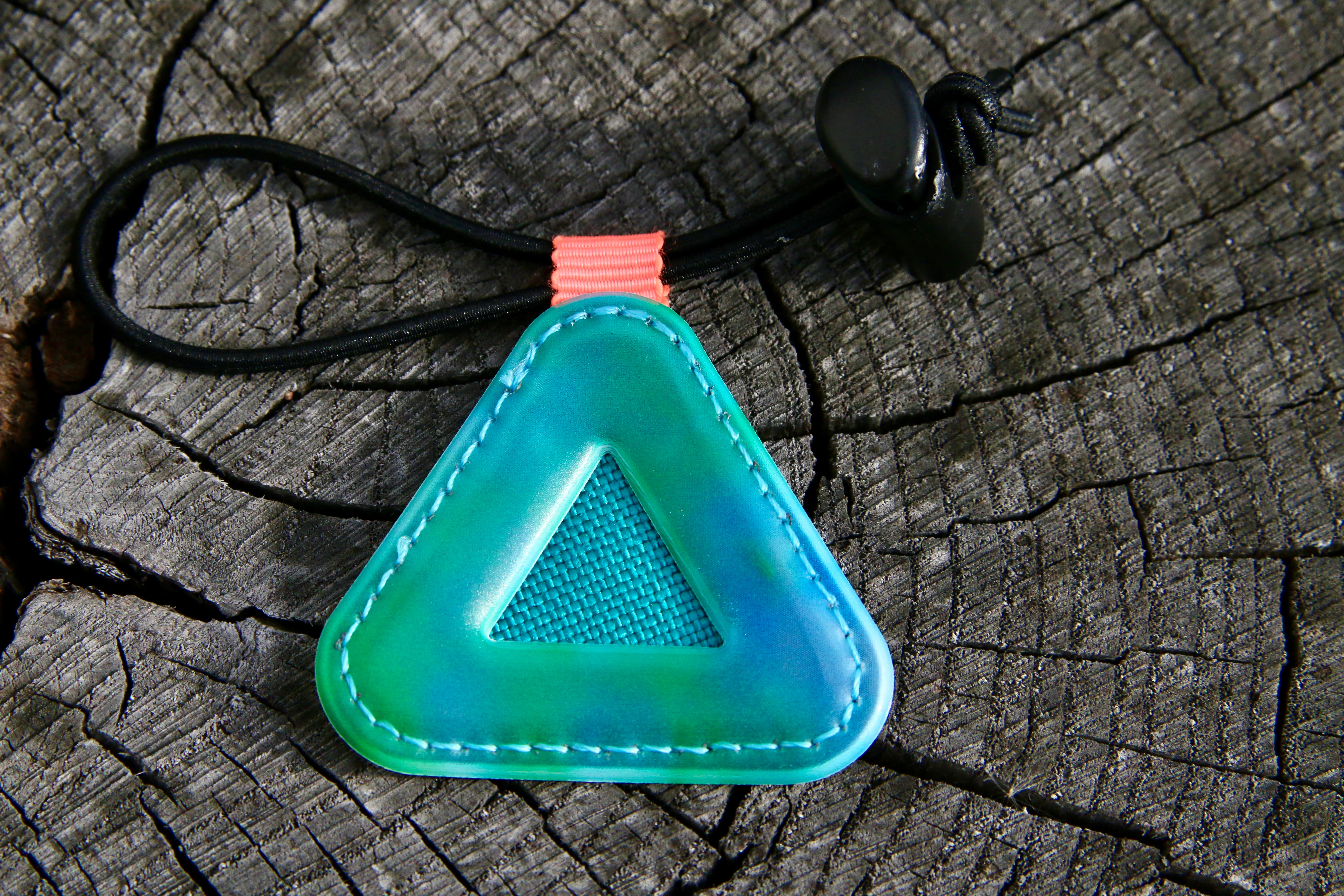 Blue Lug Mini Triangle Reflector - Image 7
