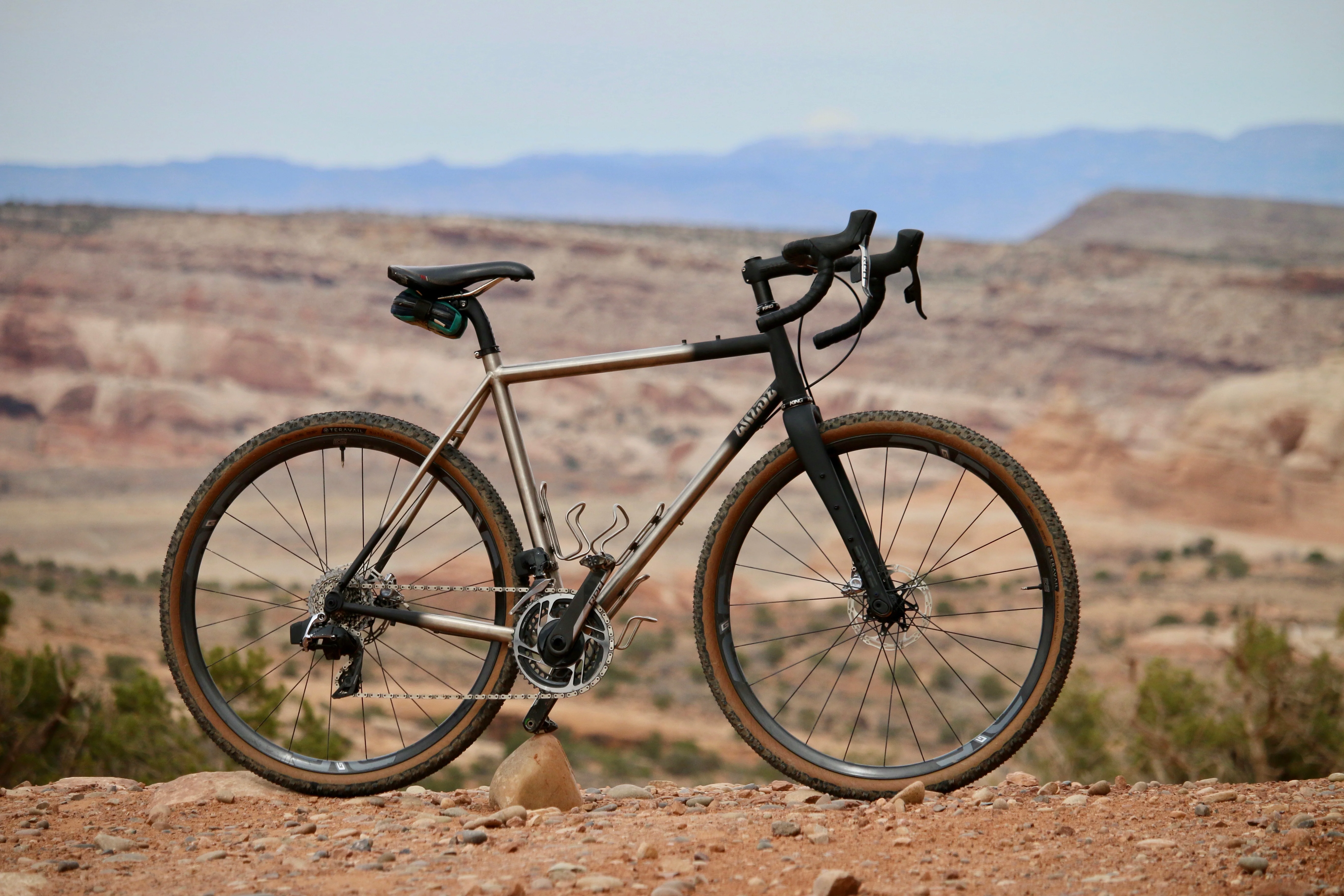 Earth Ship Titanium Frameset - Gravel Race - Image 18