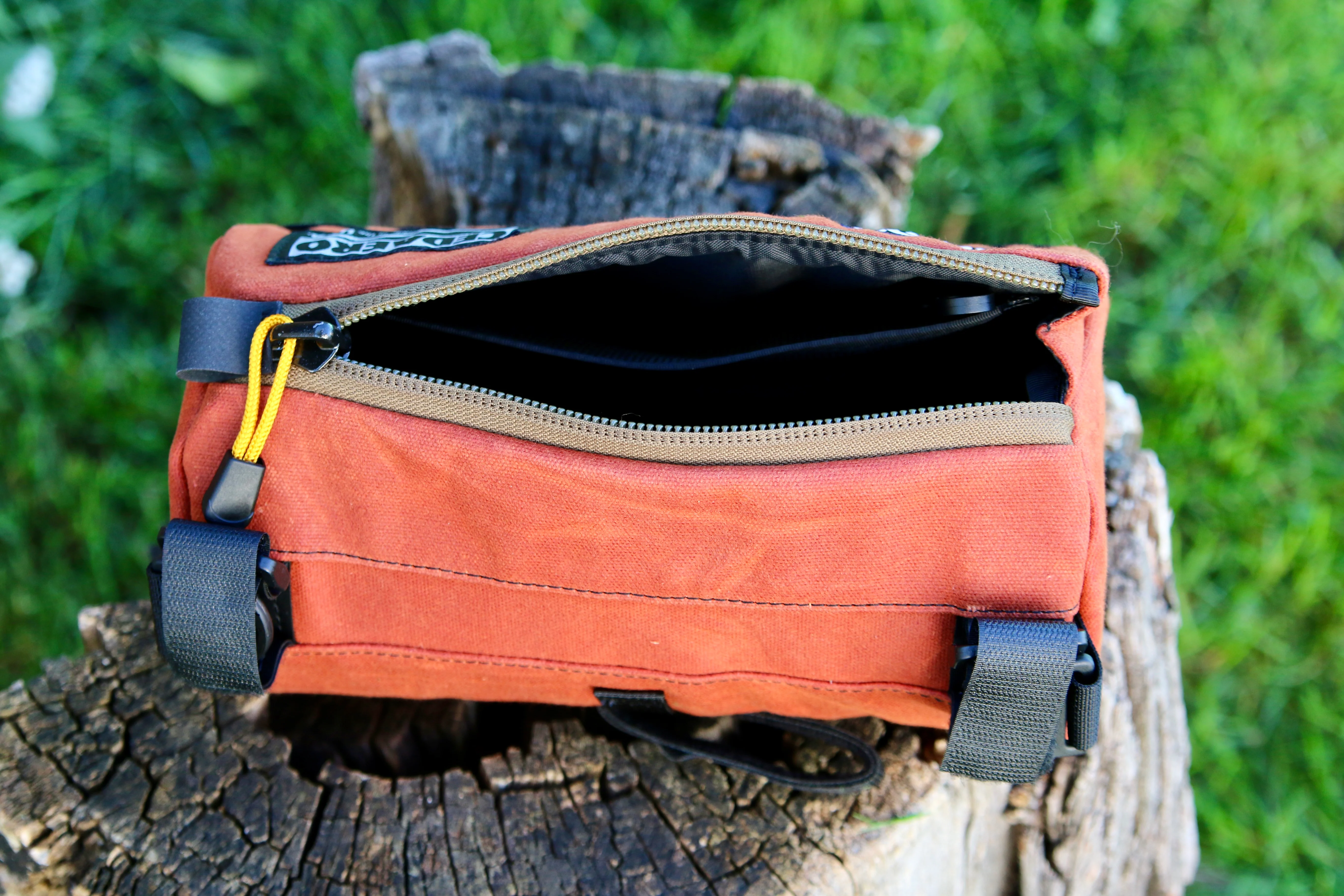 Cedaero Bar Hopper - Image 11